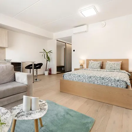 With View And Free Parking * Tallin